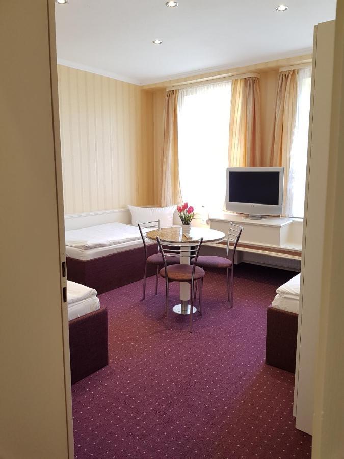Pension Giesserstrasse Лайпциг Стая снимка