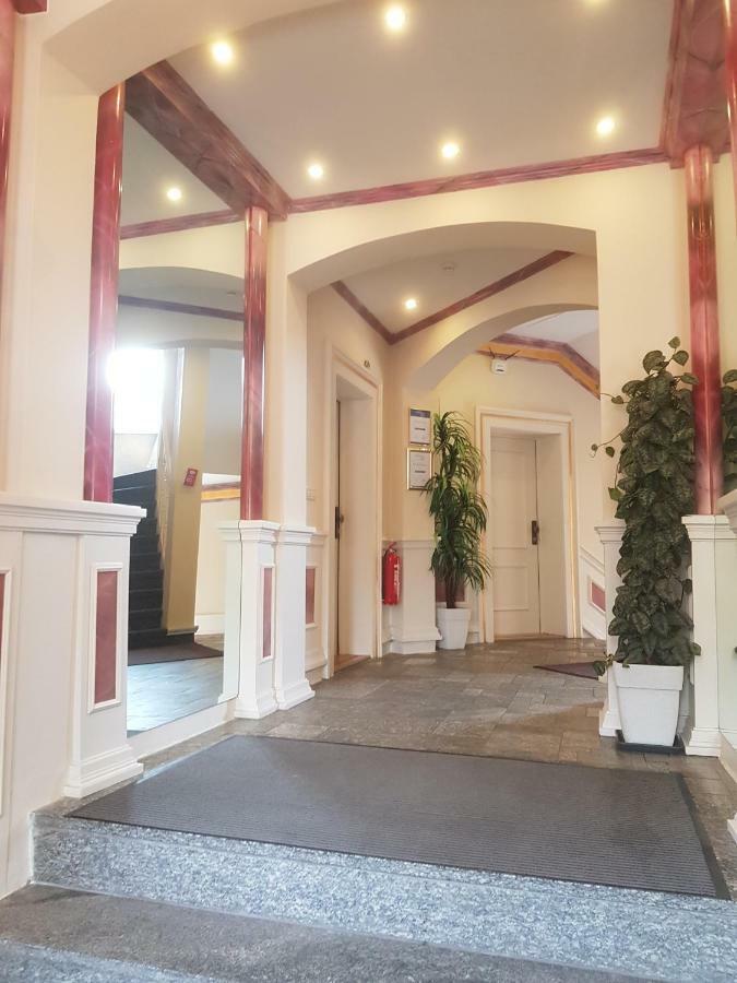Pension Giesserstrasse Лайпциг Екстериор снимка